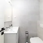 Old Town Retreat By Belmont Realty شقة