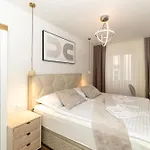 Old Town Retreat By Belmont Realty