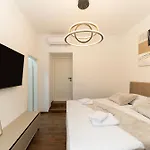 Apartman Old Town Retreat By Belmont Realty