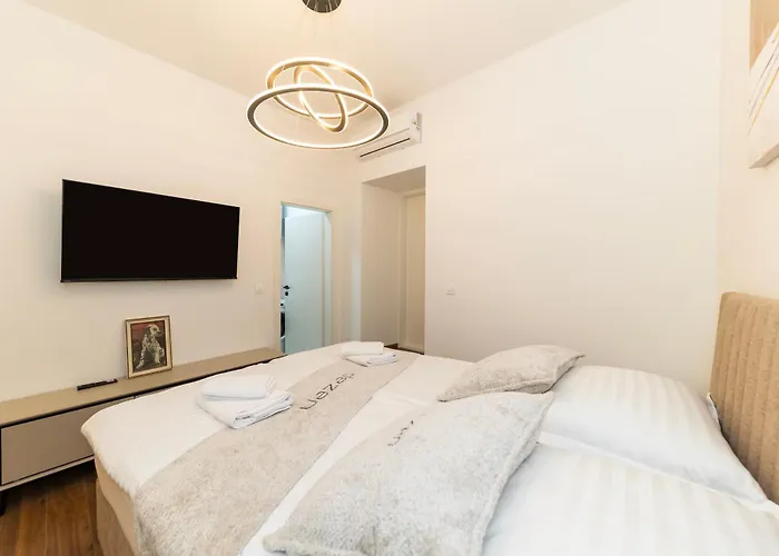 Old Town Retreat By Belmont Realty * Zadar