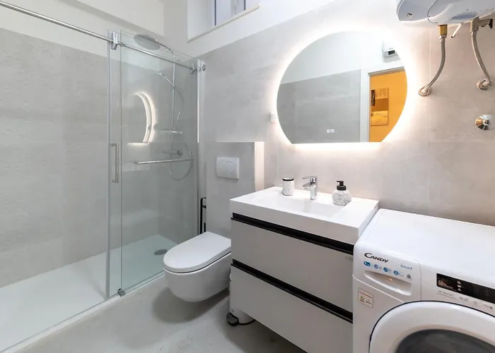 Apartment Old Town Retreat By Belmont Realty *