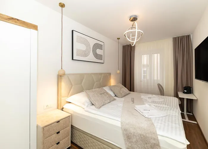 Old Town Retreat By Belmont Realty