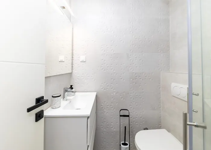 Old Town Retreat By Belmont Realty Apartment