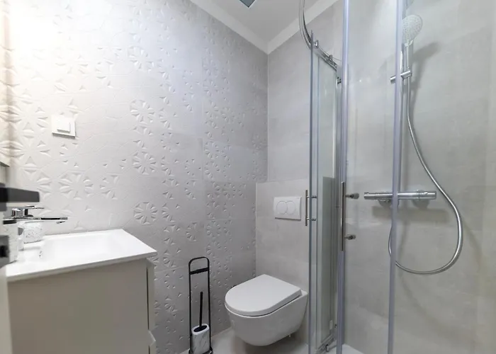 Old Town Retreat By Belmont Realty Apartment